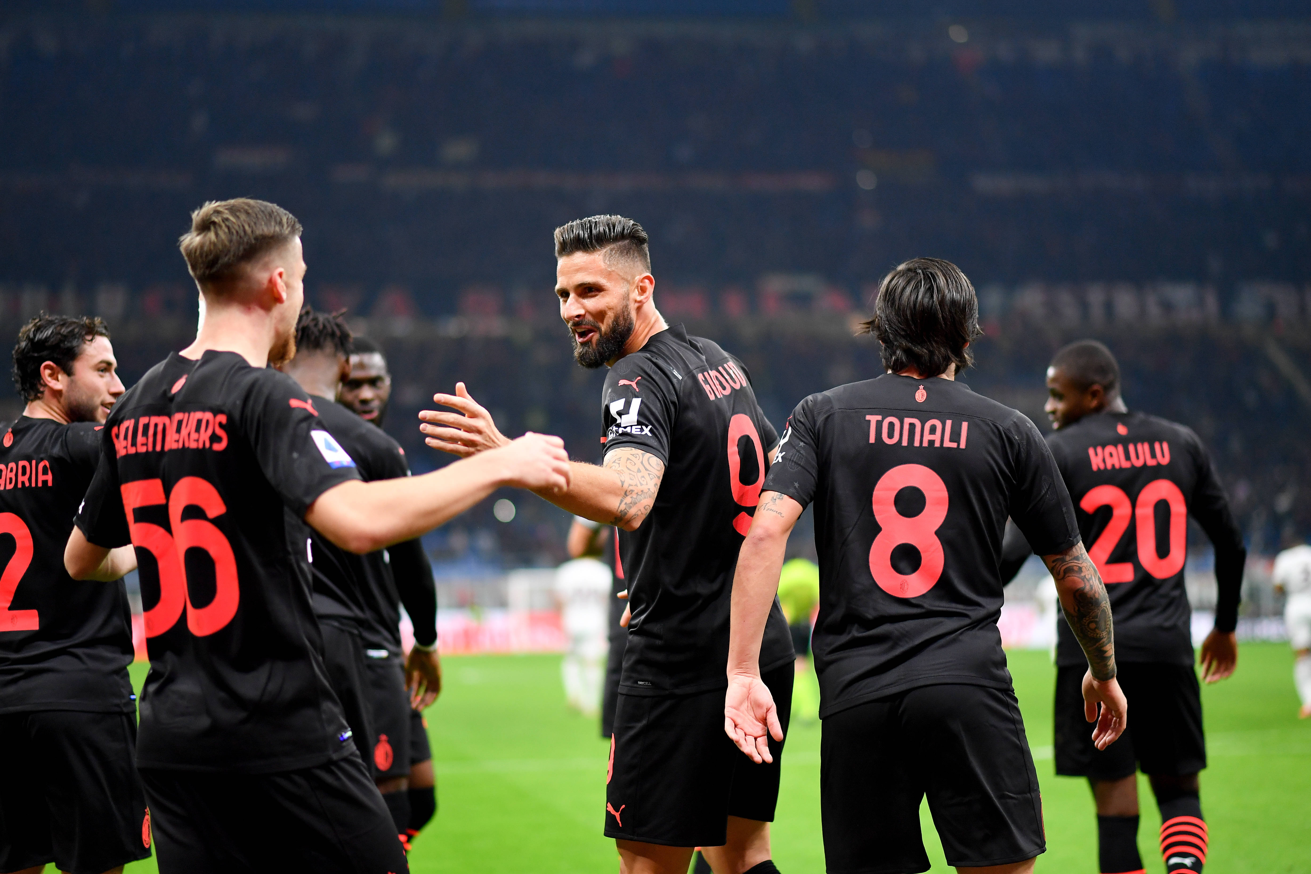 德甲战报：迪亚斯传射、杰克逊锁胜局，拜仁3-1圣保利