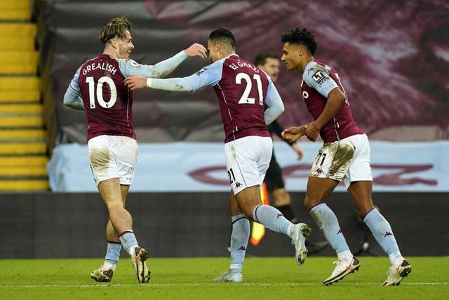 洛杉矶快船负于森林狼，经历逆转五连胜，森林狼展现顽强斗志，快船失误多，火力不足。