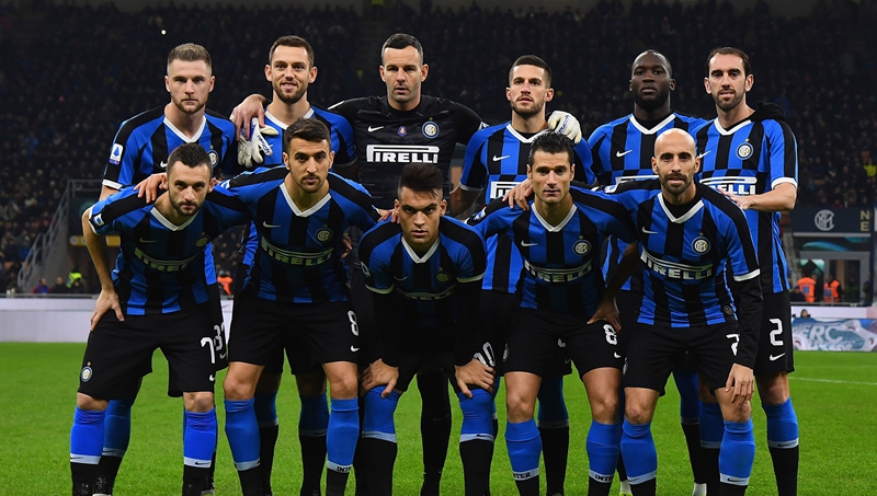 图片报：谢什科对加盟纽卡和曼联持开放态度，他更倾向于曼联