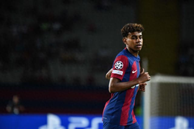 欧冠出线生死战巴黎悬了？神锋有望助曼城抢分（欧冠生死战将至：巴黎出线告急？神锋或助曼城抢分）