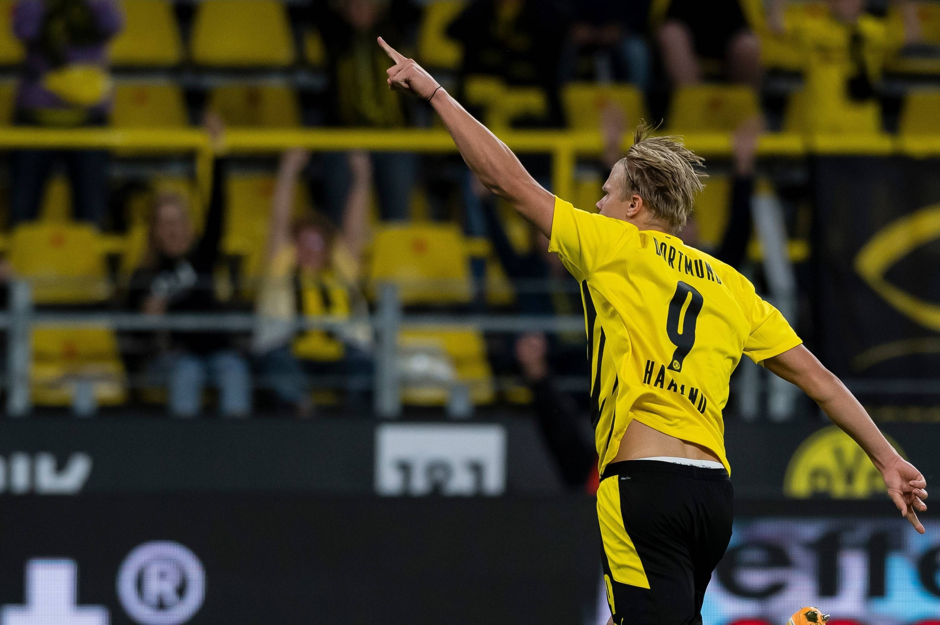 英超前瞻：热刺盼摆脱主场虫形象，曼联做客欲报4杀之仇（英超前瞻：热刺力求摆脱主场虫标签，曼联客场誓报四杀之仇）