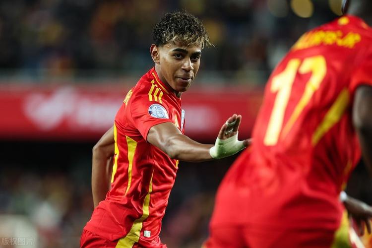 亚历山大轰37分救主，雷霆122-95大胜开拓者，杨瀚森8分难阻败局