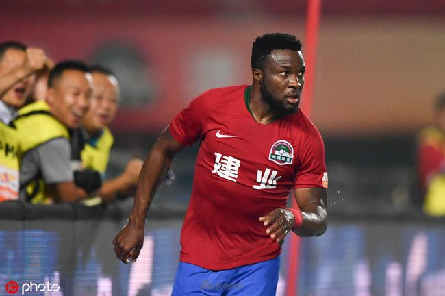 英超-利物浦2-0布莱顿，埃基蒂克双响萨拉赫助攻（英超：利物浦2-0布莱顿，埃基蒂克梅开二度，萨拉赫送出助攻）