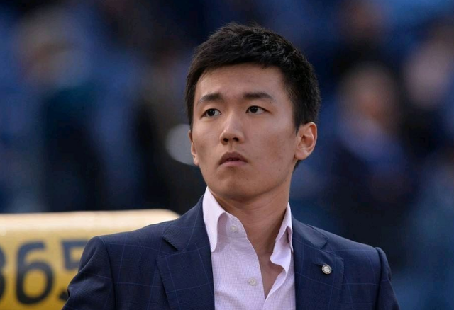 科曼：诺阿-朗和我说，那不勒斯季前28天集训他从没见过球