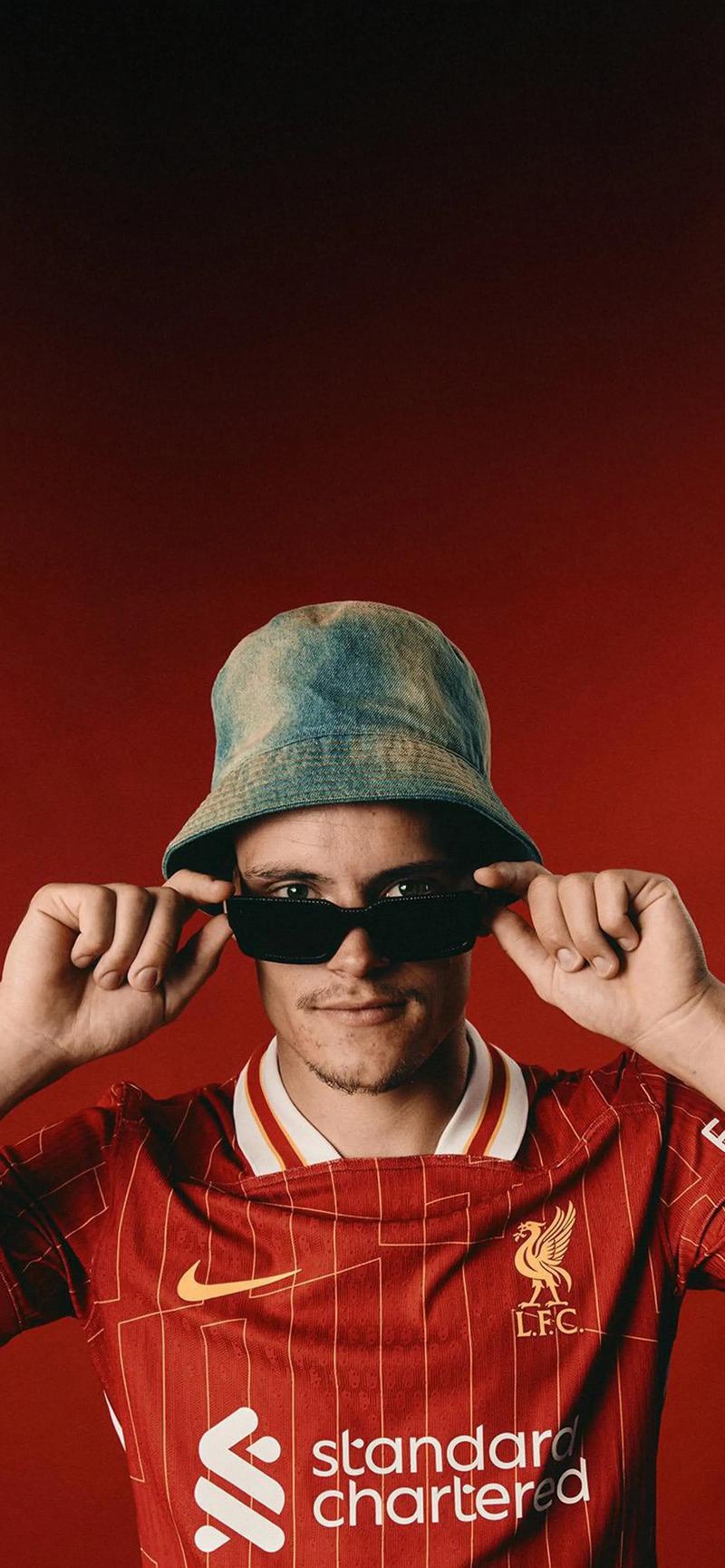 莱特利尔：内马尔上大号时从来不关门，他害怕自己被锁进去