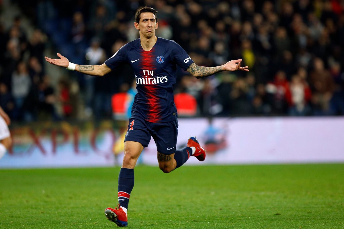 足球报：本土教练担纲国足主帅的可能性大增，邵佳一已报名（足球报：国足主帅更可能由本土教练出任，邵佳一已递交报名）